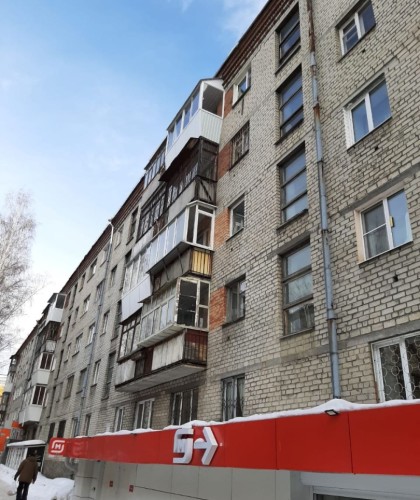 Установка тёплого балконного блока и раздвижного балкона