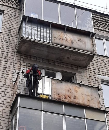 Установка балконного блока и балкона с выносом