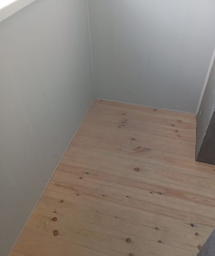 Остекление балкона ПВХ конструкциями