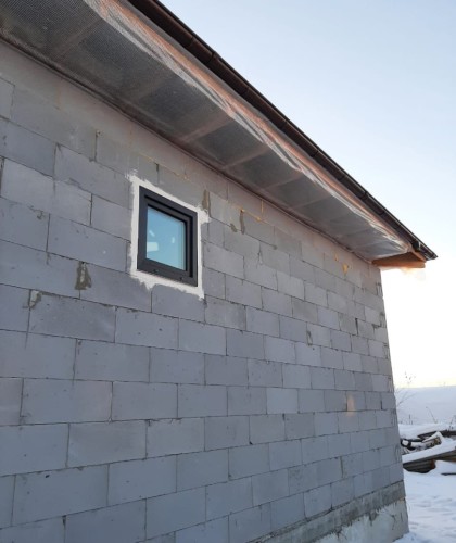 Монтаж окон с ламинацией профиля