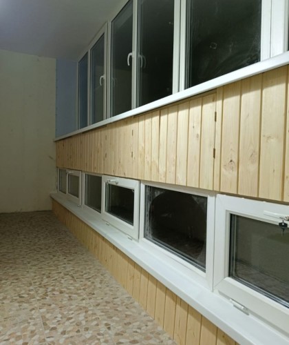 Установка лоджии с отделкой