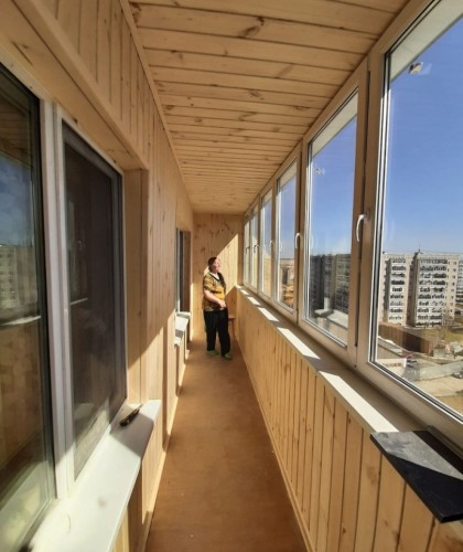 Теплая лоджия из профиля Veka, обшивка вагонкой класса А