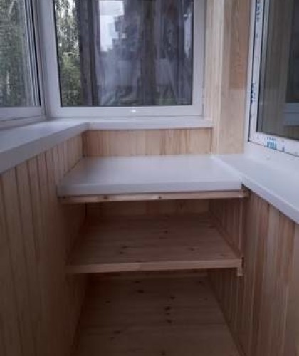 Монтаж, обшивка балкона, установка полочки