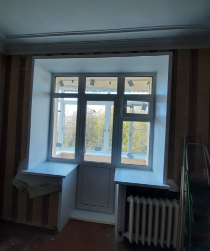 Остекление высокого балкона в историческом здании