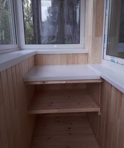 Остекление, отделка, благоустройство балкона