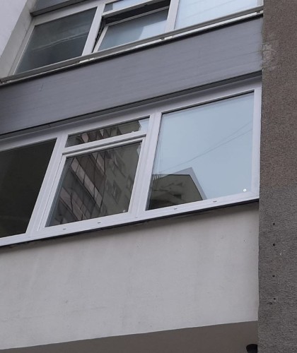 Замена окон от застройщика на шумозащитные семикамерные окна  Veka 70