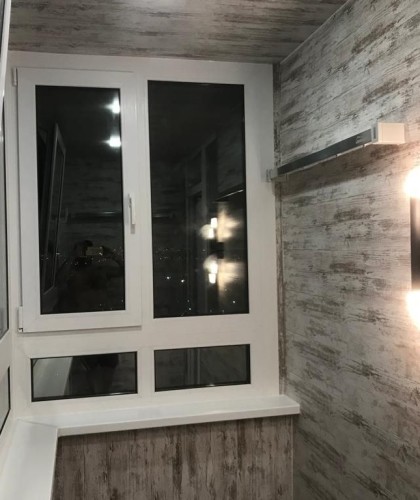 Остекление и полная отделка лоджии, обшивка МДФ