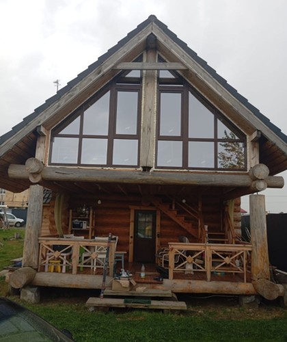 Витражное остекление ламинированными конструкциями