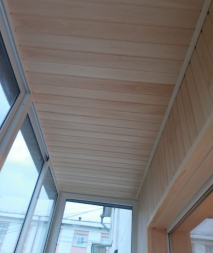 Легкий алюминиевый балкон. Раздвижная конструкция