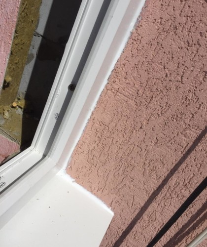 Остекление, отделка лоджии бессучковой вагонкой