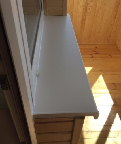 Остекление, отделка лоджии бессучковой вагонкой