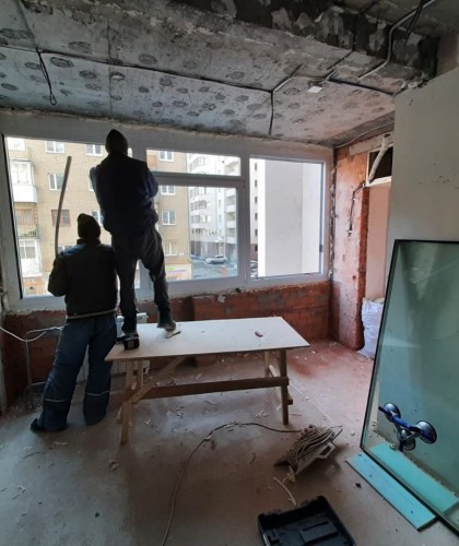 Замена окон от застройщика на шумозащитные семикамерные окна  Veka 70