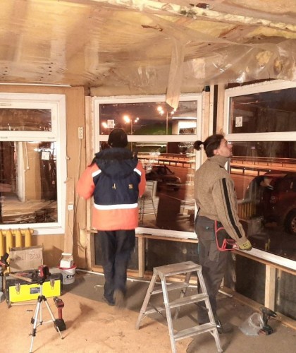 Остекление радиусными (панорамными конструкциями) после аварии с Порше Каен