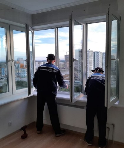 Замена пластикового окна от застройщика