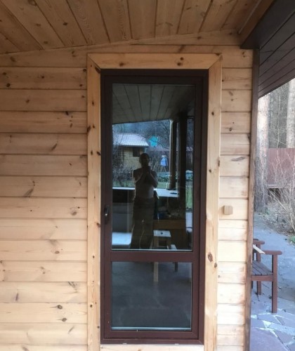 Установка окрашенных окон и дверей Veka в СНТ "Мостовка 2"