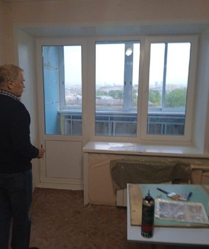 Балконный блок из пятикамерного профиля Veka