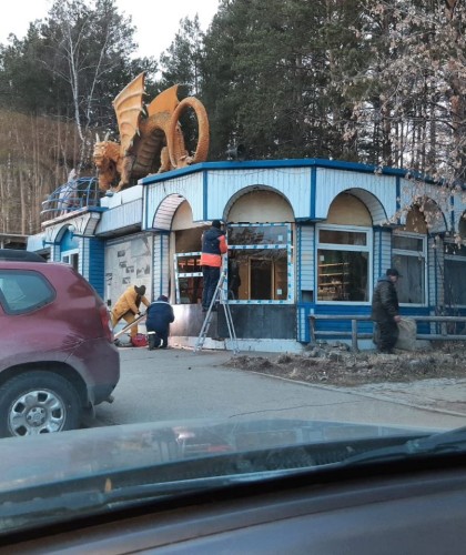 Остекление радиусными (панорамными конструкциями) после аварии с Порше Каен