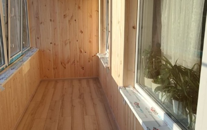 Лоджия с частичным утеплением парапета 4