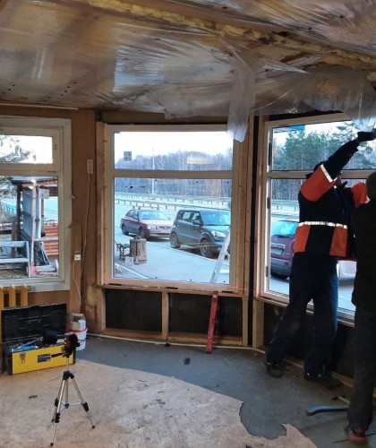 Остекление радиусными (панорамными конструкциями) после аварии с Порше Каен