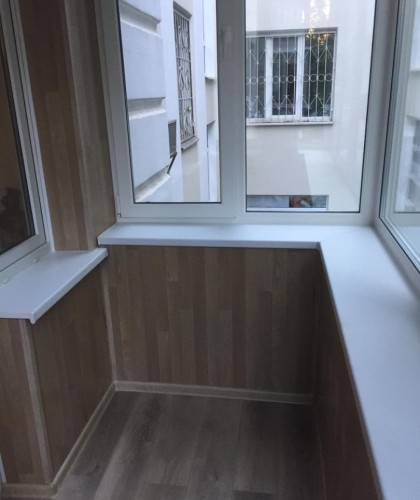 Монтаж балкона. Теплый пол, плитка, обшивка