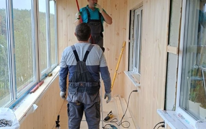 Лоджия с частичным утеплением парапета 5