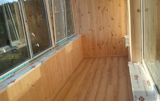 Лоджия с частичным утеплением парапета 7