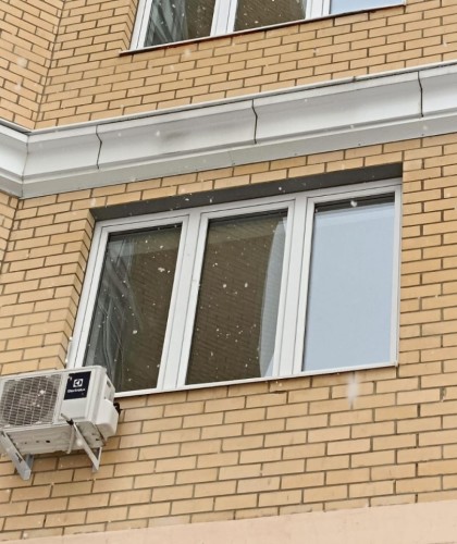 Замена окна от застройщика на пятикамерное окно Veka