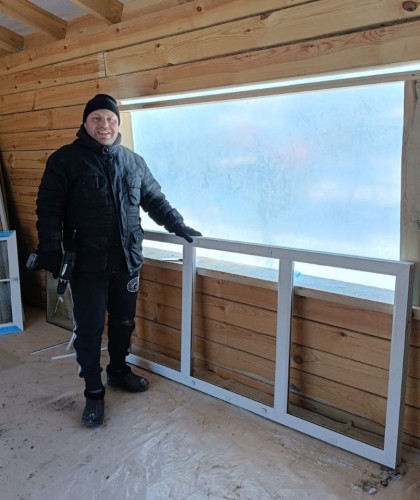 Установка окон в садовом домике