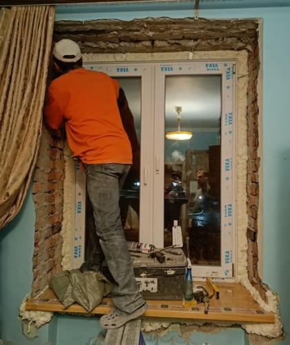 Установка трех окон из профиля Veka