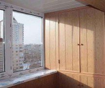 Акция - натяжной потолок в подарок при заказе остекления балкона или лоджии!